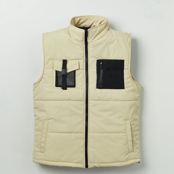 •Associate• Cream Quilted Zip Up Utility Vest - Picture 2 of 3